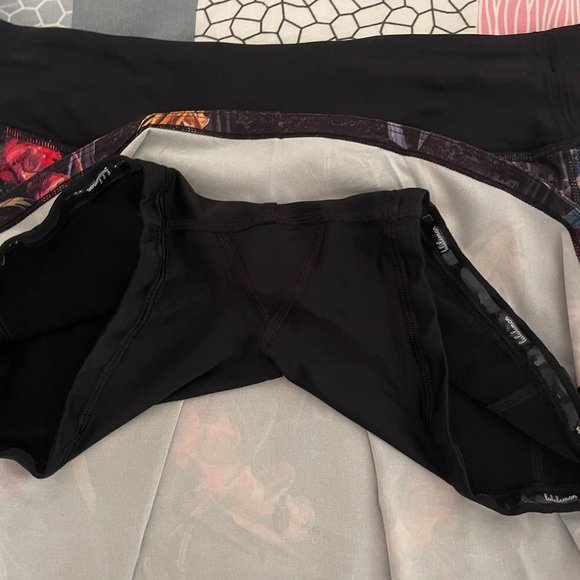 Lululemon Pace Rival Mid-Rise Skirt *Long Size 6 Veiled Floral Black Multi - Picture 8 of 11